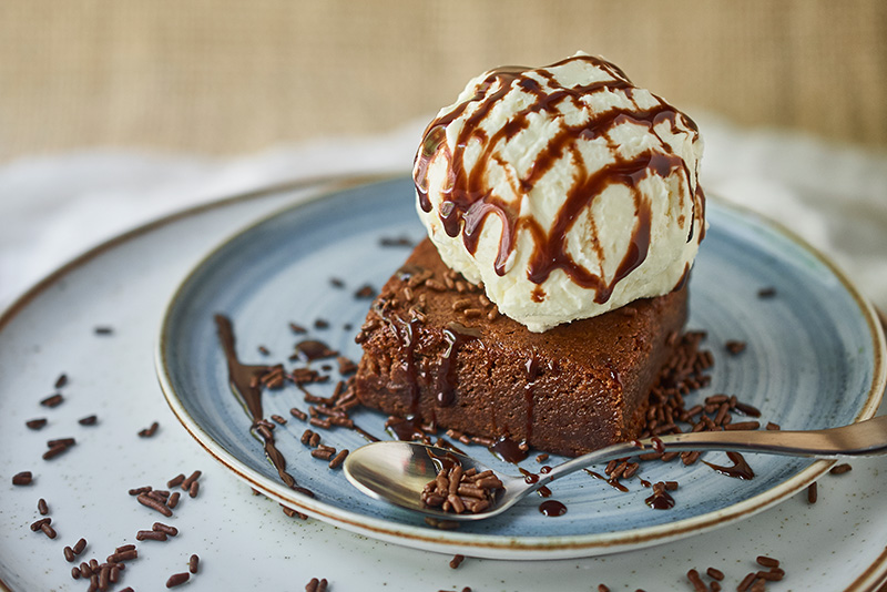 Brownie con Helado