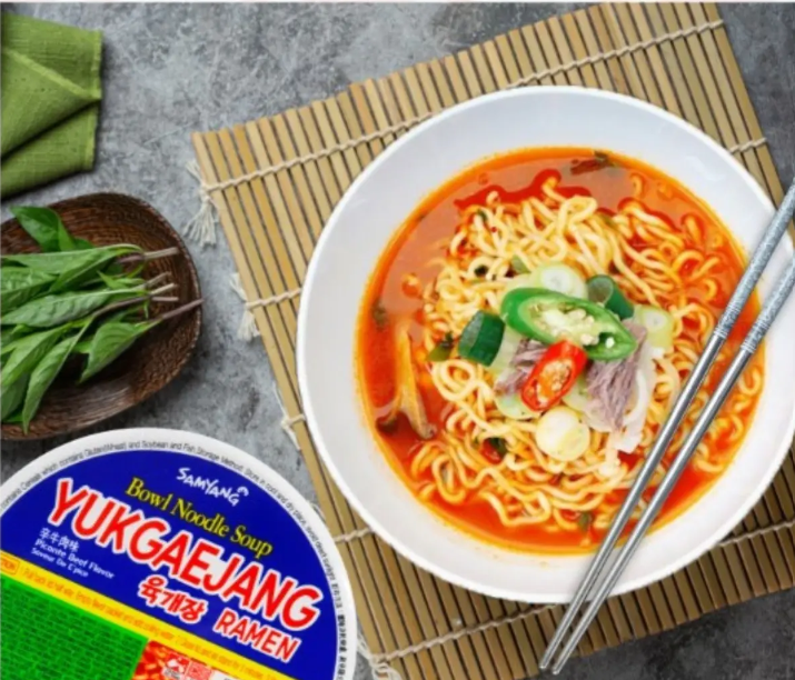 Ramen Estilo Yukaejang (res)